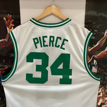 Lade das Bild in den Galerie-Viewer, Camiseta Boston Celtics 2004-06 Home Paul Pierce #34 Reebok Vintage - L/XL/XXL
