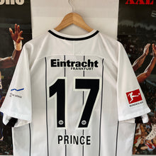 Cargar imagen en el visor de la galería, Camiseta Eintratch Frankfurt 2017-18 Home Prince #17 Nike - XL/XXL
