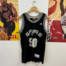 Cargar imagen en el visor de la galería, Camiseta San Antonio Spurs 1993-94 Road David Robinson #50 Champion Vintage - S/M
