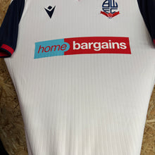 Carica l'immagine nel visualizzatore di Gallery, Camiseta Bolton Wanderers 2020-21 Home Macron - M/L
