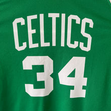 Cargar imagen en el visor de la galería, Camiseta Boston Celtics 20004-08 Road Paul Pierce #33 Champion Vintage - XS/S
