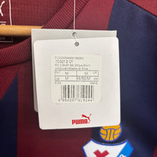Carica l'immagine nel visualizzatore di Gallery, BNWT Camiseta SD Eibar 2016-17 Home Puma - M/L
