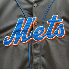 Cargar imagen en el visor de la galería, Beisbolera New York Mets Majestic Vintage Early 00’s - S/M
