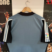 Cargar imagen en el visor de la galería, Camiseta Real Madrid 2001-02 Third Adidas Vintage - S/M
