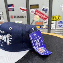 Carregar imagem no visualizador da galeria, BNWT Gorra Dallas Cowboys 90s Drew Pearson Vintage
