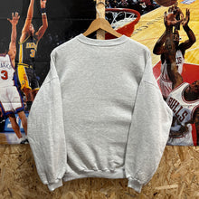Load image into Gallery viewer, BNWT Sudadera FC Barcelona Corner Vintage 90’s - M/L
