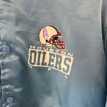 Load image into Gallery viewer, Chaqueta Bomber Satinada Houston Oilers Chalk Line Vintage Late 80’s / Early 90’s - S/M
