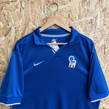 Cargar imagen en el visor de la galería, Camiseta Italia 1998 Home Nike Vintage - L/XL
