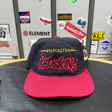 Carregar imagem no visualizador da galeria, Gorra Washington Redskins 90s Starter Vintage
