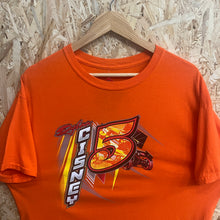Load image into Gallery viewer, Camiseta Dylan Cisney #5 Y2K - M/L
