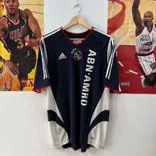 Carica l&#39;immagine nel visualizzatore di Gallery, Camiseta Ajax 2005-06 Away Adidas - L/XL
