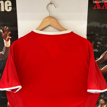 Carica l&#39;immagine nel visualizzatore di Gallery, Camiseta Suiza 2008 Home Puma - M/L
