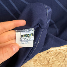 Cargar imagen en el visor de la galería, Camiseta Coogi Y2K Vintage - XXL/3XL
