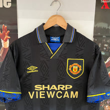 Cargar imagen en el visor de la galería, Camiseta Manchester United 1993-95 Away Umbro Vintage - S/M
