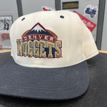 Charger l&#39;image dans la galerie, Gorra Denver Nuggets Mid/Late 90s New Era Vintage
