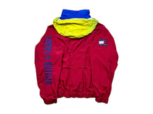 Cargar imagen en el visor de la galería, Chaqueta Tommy Hilfiger Spellout Vintage - M/L/XL
