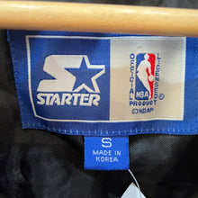 Load image into Gallery viewer, Chaqueta Chicago Bulls Starter Early 00’s Vintage - XS/S
