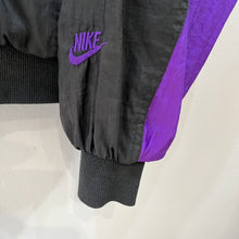 Lade das Bild in den Galerie-Viewer, Chaqueta Ligera Nike Challenge Court Vintage Late 90’s - M/L
