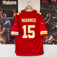 Cargar imagen en el visor de la galería, Camiseta Kansas City Chiefs 2018 Home Patrick Mahomes #15 Nike - M

