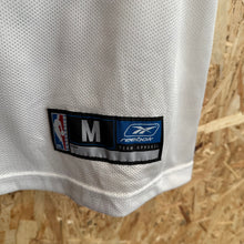 Cargar imagen en el visor de la galería, Camiseta Dallas Mavericks Home 2002/04 Dirk Nowitzky #41 Reebok Vintage - M/L
