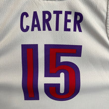 Load image into Gallery viewer, Camiseta Toronto Raptors Home 2003-04 Vince Carter #15 Champion Vintage - M Youth
