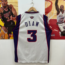 Charger l&#39;image dans la galerie, Camiseta Phoenix Suns Home 2005/08 Boris Diaw #3 Champion Vintage - M/L
