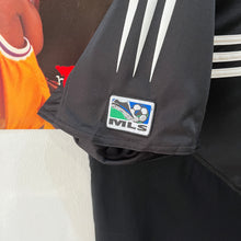 Cargar imagen en el visor de la galería, BNWT Camiseta DC United 2004-05 Home Adidas Vintage - XL/XXL
