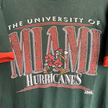 Cargar imagen en el visor de la galería, Camiseta Miami Hurricanes 90s Team Edition Apparel - M/L
