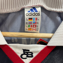 Cargar imagen en el visor de la galería, Camiseta Bayern Munich 1997-99 Home Basler #14 Adidas Vintage - XL/XXL
