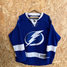Carregar imagem no visualizador da galeria, Camiseta Tampa Bay Lightning 2014/15 Home Reebok - L/XL
