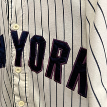 Cargar imagen en el visor de la galería, Beisbolera New York Yankees Early 90s Starter Vintage- L/XL

