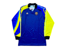Load image into Gallery viewer, New! FC Barcelona Goalkeeper Kit 1995-96 Kappa Vintage - S/M
