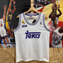 Cargar imagen en el visor de la galería, Camiseta Real Madrid Baloncesto 1993/94 Home Ewing Vintage - S/M
