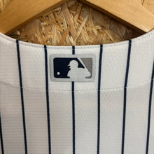 Lade das Bild in den Galerie-Viewer, Beisbolera New York Yankees 2020 Home Nike - XL/XXL
