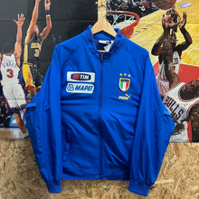 Cargar imagen en el visor de la galería, Chaqueta Italia 2004 Player Issue Puma Vintage - L/XL
