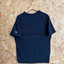 Cargar imagen en el visor de la galería, Camiseta Michigan Wolverines Y2K Champion Vintage - M/L

