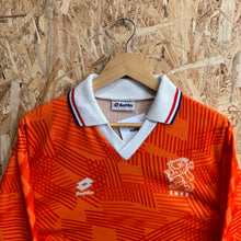 Carregar imagem no visualizador da galeria, Camiseta Holanda 1992 Home Lotto Vintage - M/L
