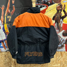 Cargar imagen en el visor de la galería, Chaqueta Philadelphia Flyers 90’s Genuine Stuff  Vintage Mid 90’s - M/L Youth
