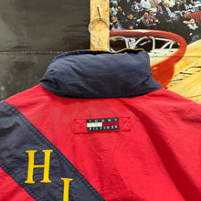 Cargar imagen en el visor de la galería, Chaqueta Tommy Hilfiger 90’s Vintage - S/M
