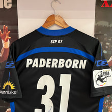 Load image into Gallery viewer, Camiseta Match Worn / Player Issue Firmada SC Paderborn 07 2017-18 Home Zolinski #31 Saller - S/M
