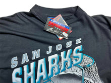 Load image into Gallery viewer, ¡Nueva con etiquetas! Camiseta San Jose Sharks 1994 Magic Johnson T’s Vintage - L/XL
