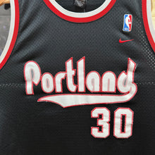 Carregar imagem no visualizador da galeria, Camiseta Portland Trail Blazers 2003/04 Rewind ‘76 Rasheed Wallace #30 Nike Vintage - XL/XXL

