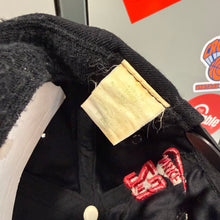 Cargar imagen en el visor de la galería, Gorra Air Jordan 1992 Vintage
