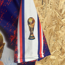 Cargar imagen en el visor de la galería, Camiseta Bootleg Francia 1998 Zidane #10 Vintage - L/XL
