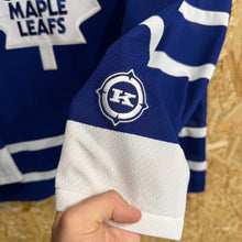 Load image into Gallery viewer, Camiseta Toronto Maple Leafs 2000/02 Road Curtis Joseph Koho Vintage - XL/XXL
