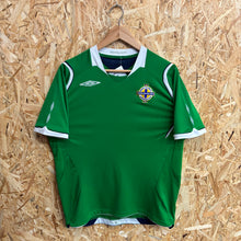 Carregar imagem no visualizador da galeria, Camiseta Irlanda del Norte 2008-10 Home Umbro - S/M
