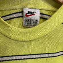 Charger l'image dans la galerie, Camiseta Nike 1997 Vintage - S/M
