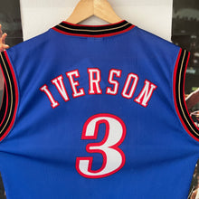 Charger l&#39;image dans la galerie, Camiseta Philadelphia 76ers Alternate 2000-03 Allen Iverson #1 Champion - M/L
