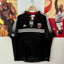 Cargar imagen en el visor de la galería, BNWT Camiseta DC United 2004-05 Home Adidas Vintage - XL/XXL
