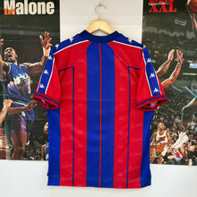 Cargar imagen en el visor de la galería, Camiseta FC Barcelona 1997-98 Home Kappa Vintage - XS/S
